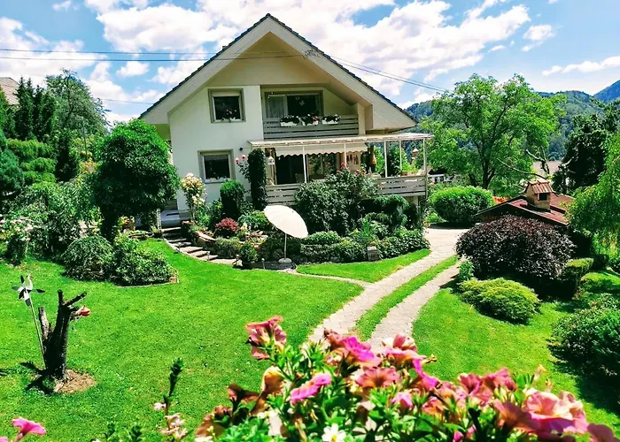 Apartments Green Paradise